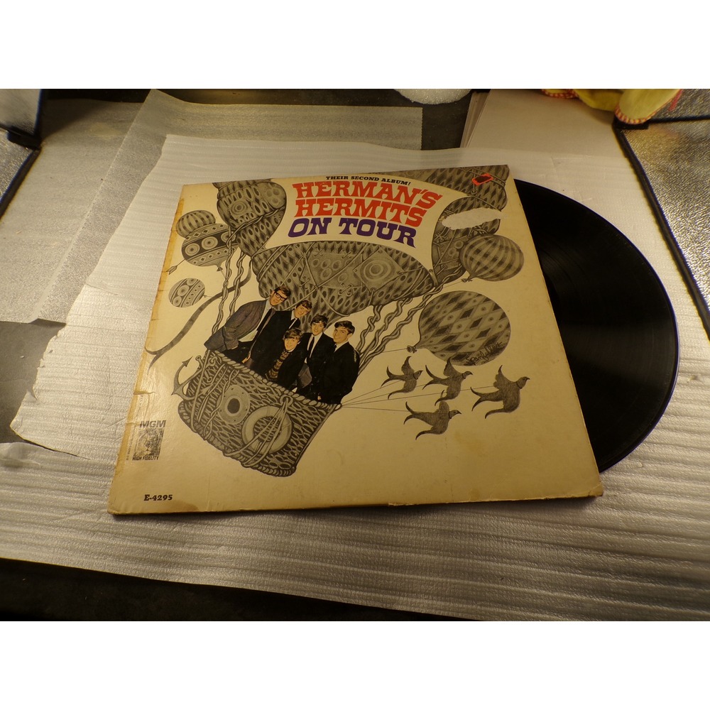 Herman's Hermits On Tour Vinyl LP 1965 MGM E-4295 Mono British Invasion Pop Rock